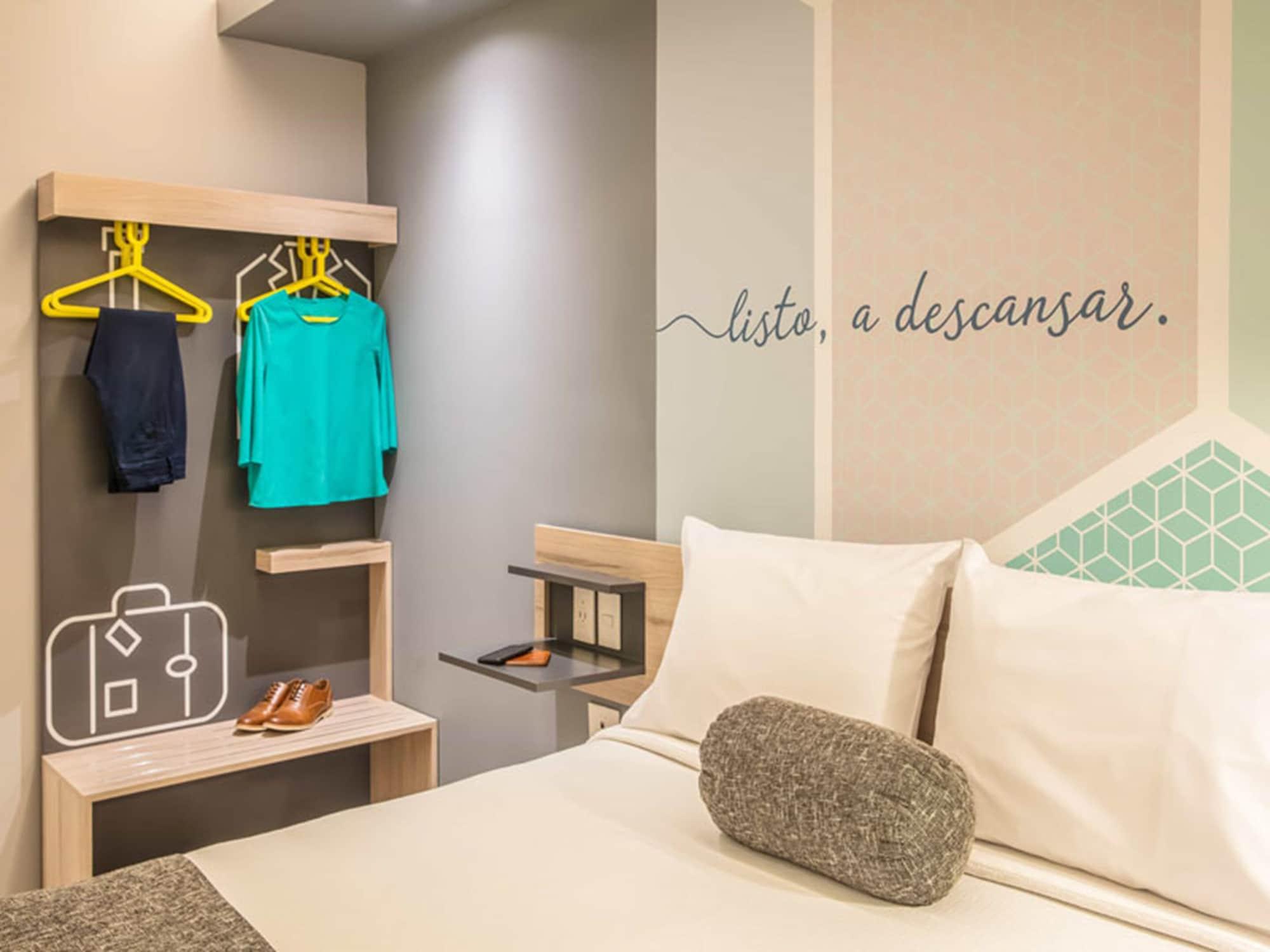 One Monterrey Tecnologico Hotel Ngoại thất bức ảnh