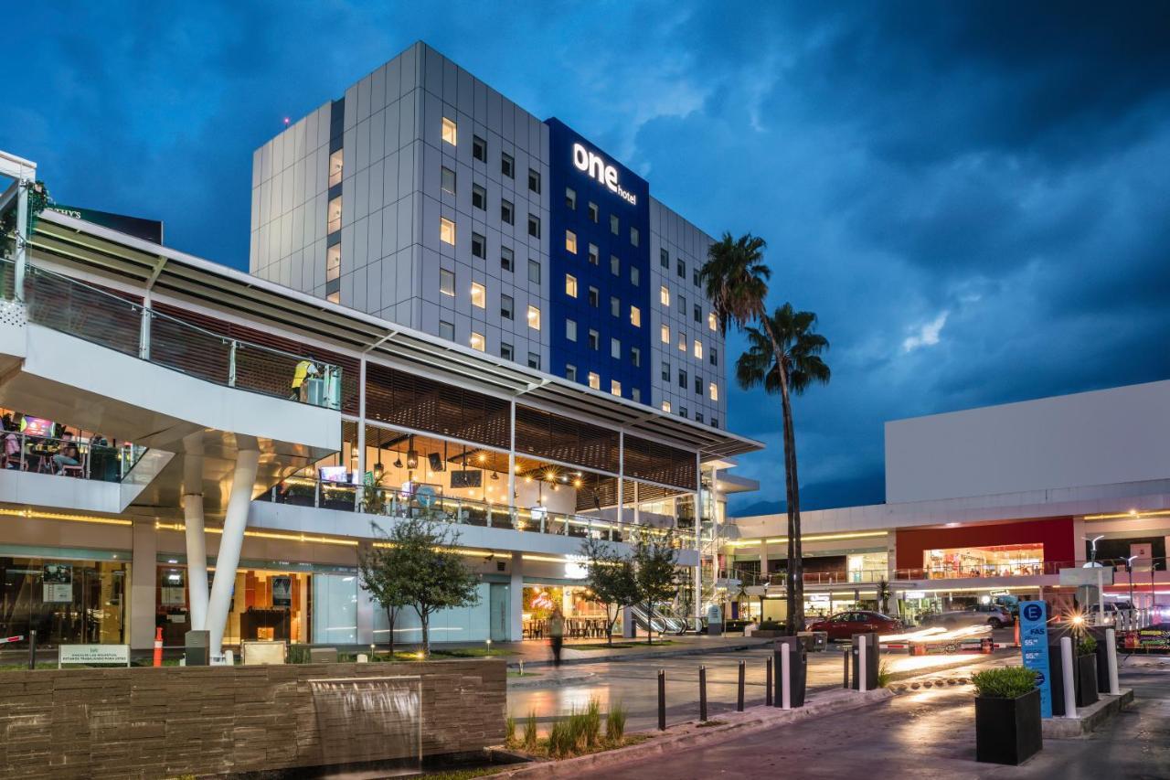 One Monterrey Tecnologico Hotel Ngoại thất bức ảnh