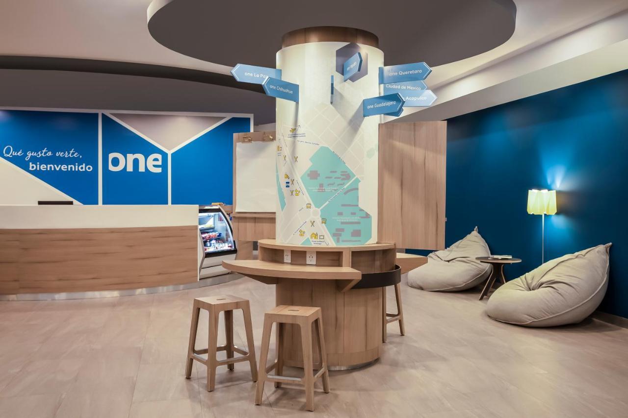 One Monterrey Tecnologico Hotel Ngoại thất bức ảnh