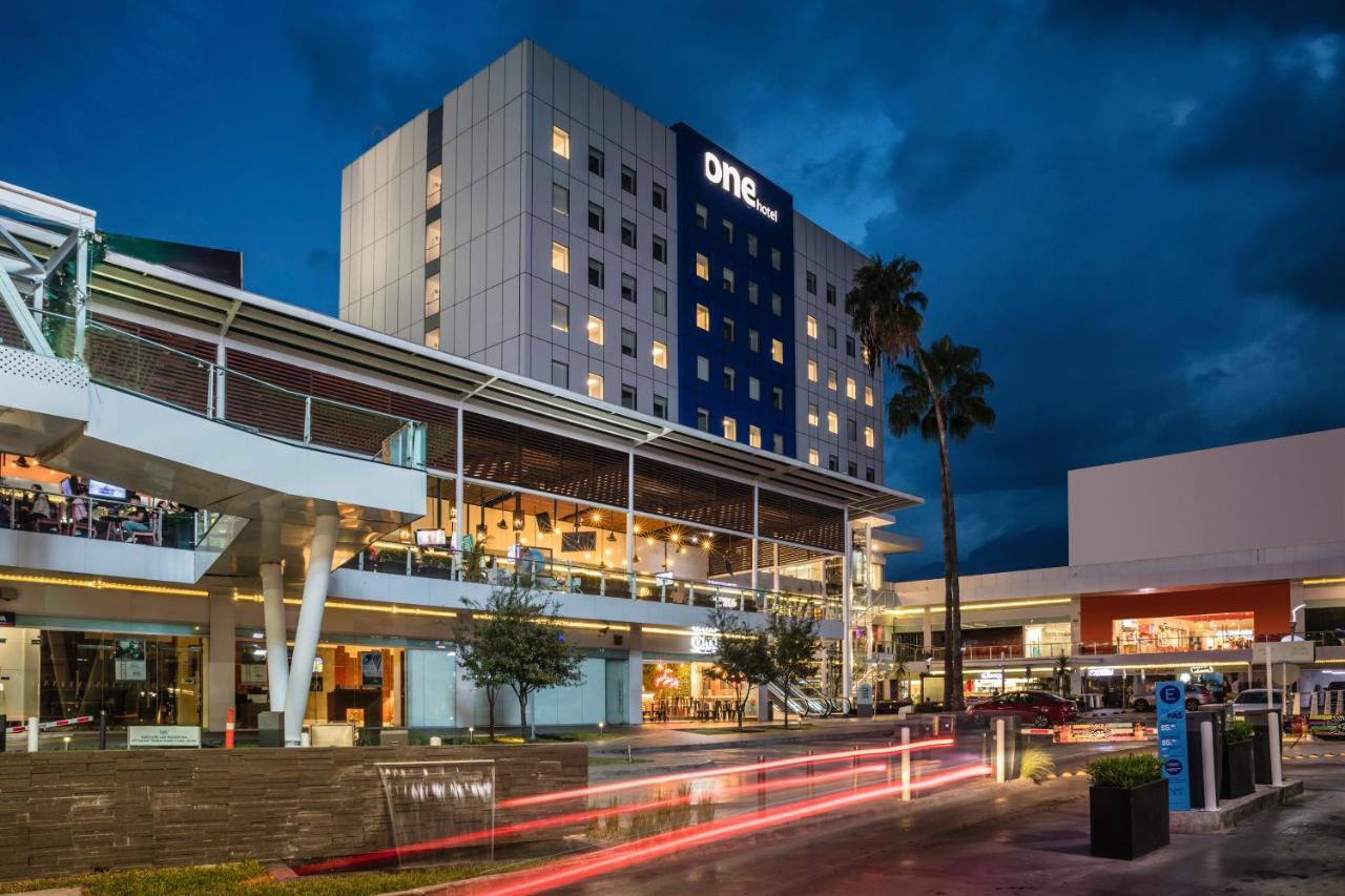 One Monterrey Tecnologico Hotel Ngoại thất bức ảnh