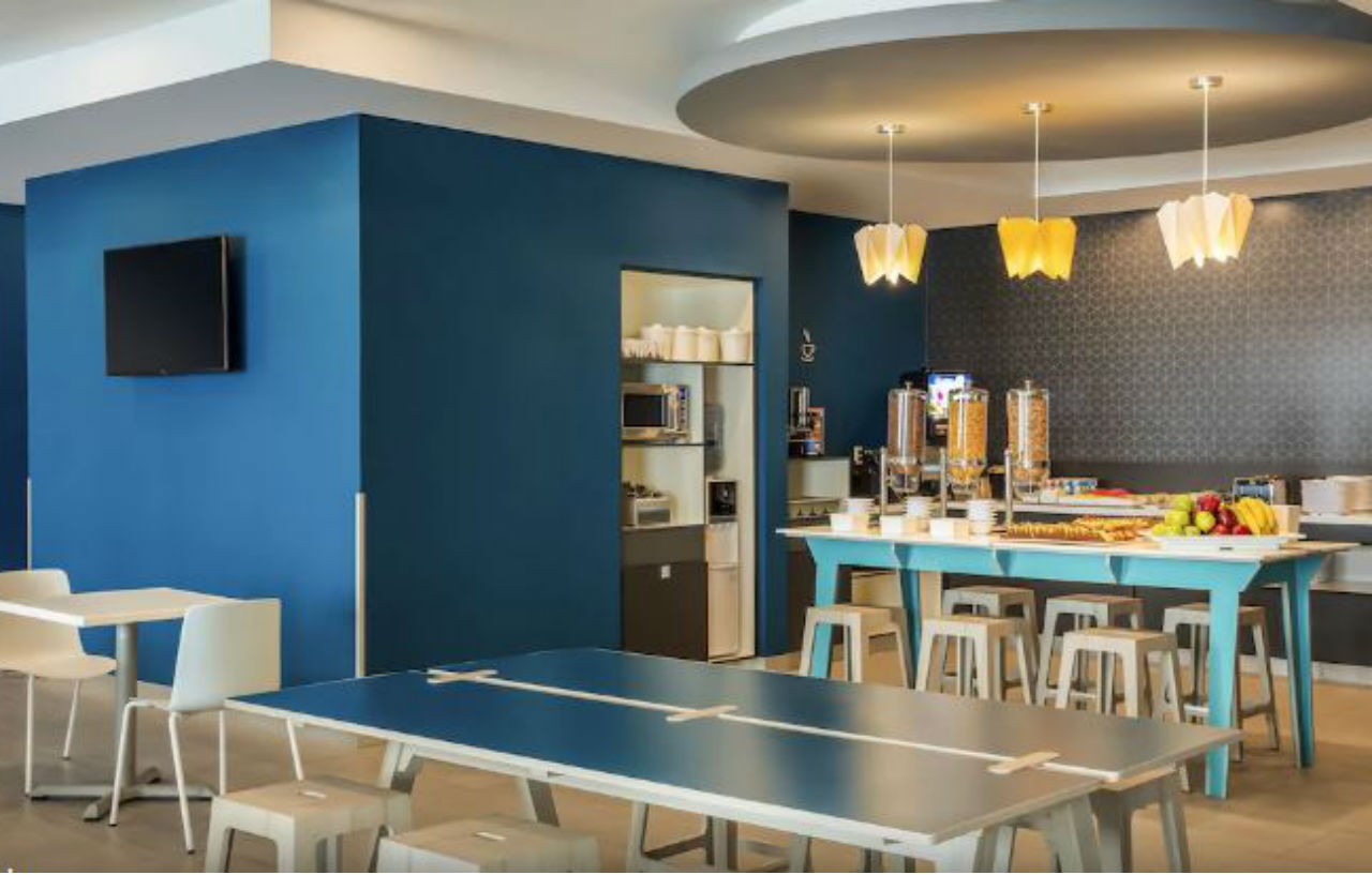 One Monterrey Tecnologico Hotel Ngoại thất bức ảnh