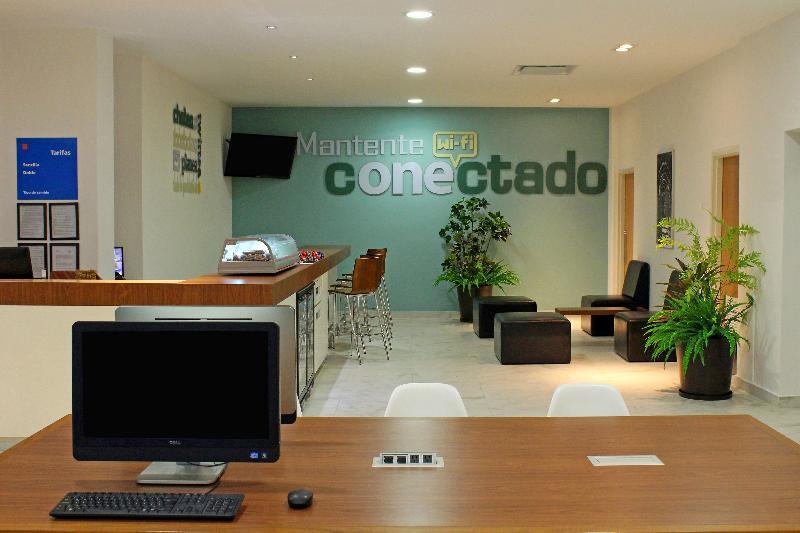 One Monterrey Tecnologico Hotel Ngoại thất bức ảnh