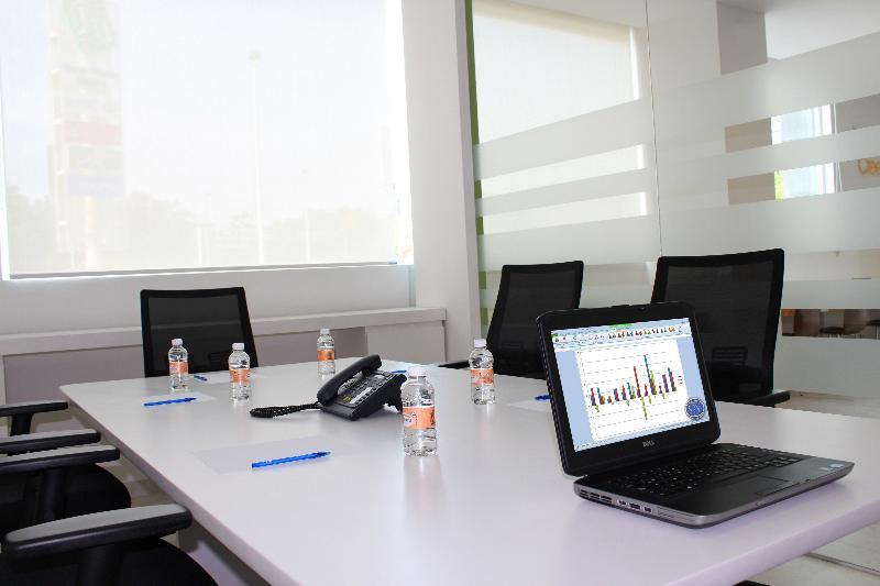 One Monterrey Tecnologico Hotel Ngoại thất bức ảnh